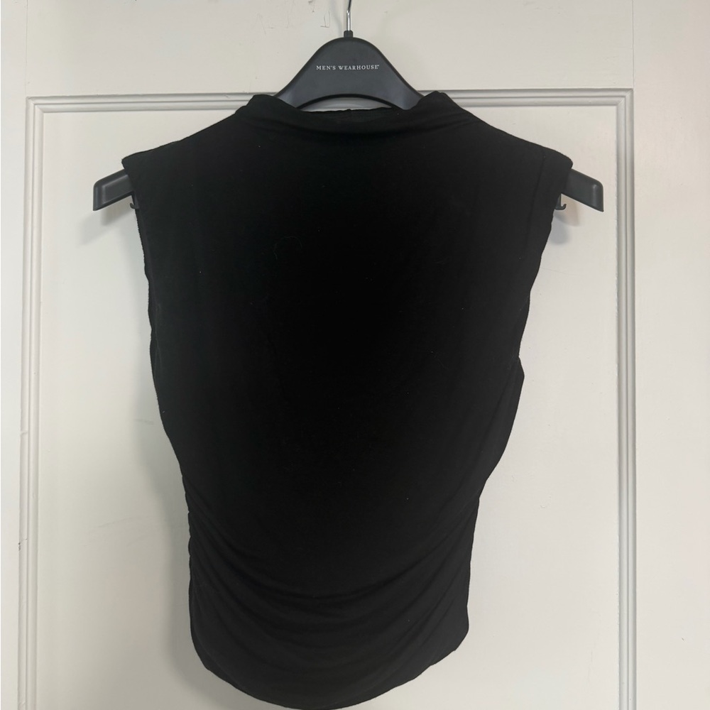 Women's Black Sleeveless Top